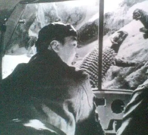 Годзилла снова нападает (1955) смотреть онлайн Годзилла снова нападает (1955) фильм смотреть онлайн