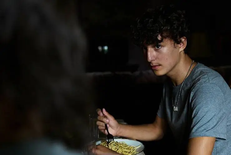 Солнце и бетон (2023) смотреть онлайн бесплатно Солнце и бетон (2023) фильм смотреть онлайн бесплатно