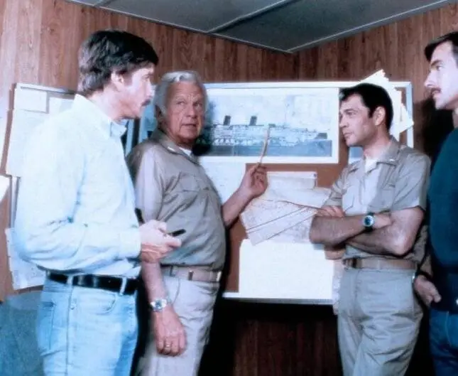 Ожидание «Голиафа» (1981) смотреть онлайн бесплатно Ожидание «Голиафа» (1981) сериал смотреть онлайн бесплатно