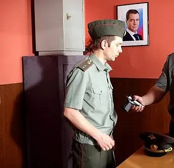 Солдаты. И офицеры (2010) в хорошем качестве смотреть онлайн Солдаты. И офицеры (2010) сериал в хорошем качестве смотреть онлайн