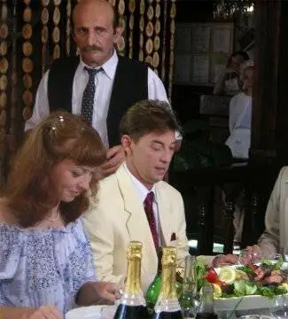 Жизнь - поле для охоты (2005) 1 сезон 1-14,15,16 серия смотреть онлайн бесплатно Жизнь - поле для охоты (2005) сериал 1-14,15,16 серию 1 сезона смотреть онлайн бесплатно