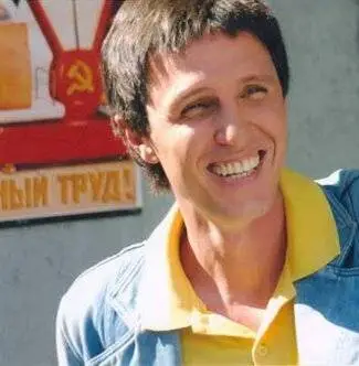 Жизнь - поле для охоты (2005) 1 сезон 1-14,15,16 серия смотреть онлайн Жизнь - поле для охоты (2005) сериал 1-14,15,16 серию 1 сезона смотреть онлайн