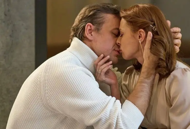 Адвокат для сбежавшего жениха (2024) 1 сезон 1-1,2,3,4 серия смотреть онлайн бесплатно Адвокат для сбежавшего жениха (2024) сериал 1-1,2,3,4 серию 1 сезона смотреть онлайн бесплатно