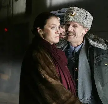 Алмазы на десерт (2006) 1 сезон 1-1,2,3 серия в хорошем качестве смотреть онлайн Алмазы на десерт (2006) сериал 1-1,2,3 серию 1 сезона в хорошем качестве смотреть онлайн