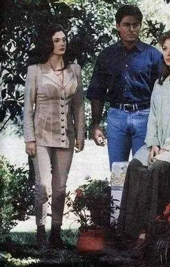 Эсмеральда (1997) в хорошем качестве смотреть онлайн Эсмеральда (1997) сериал в хорошем качестве смотреть онлайн