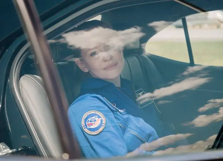 Вызов. О фильме, покорившем космос (2023) в хорошем качестве смотреть онлайн Вызов. О фильме, покорившем космос (2023) сериал в хорошем качестве смотреть онлайн