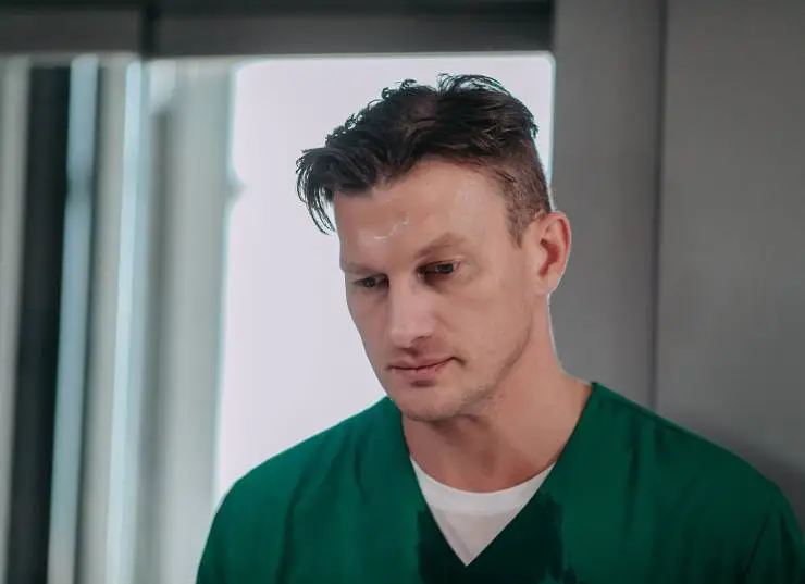 Дождь на исходе лета (2024) 1 сезон 1-6,7,8 серия смотреть онлайн бесплатно Дождь на исходе лета (2024) сериал 1-6,7,8 серию 1 сезона смотреть онлайн бесплатно