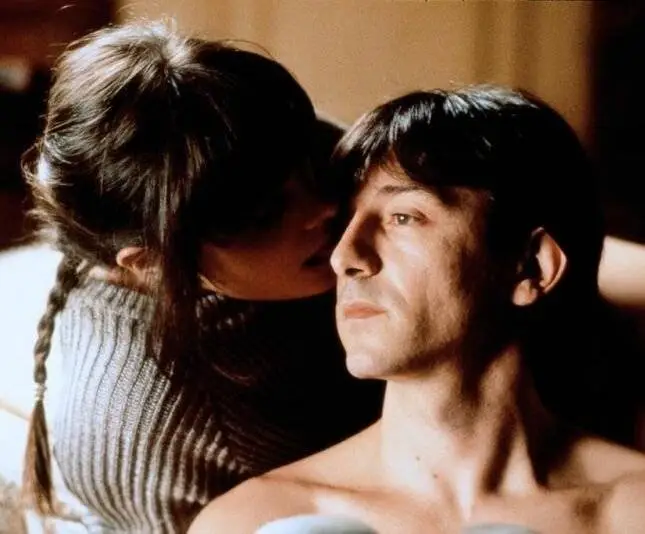 Летняя ночь в городе (1990) смотреть онлайн Летняя ночь в городе (1990) фильм смотреть онлайн