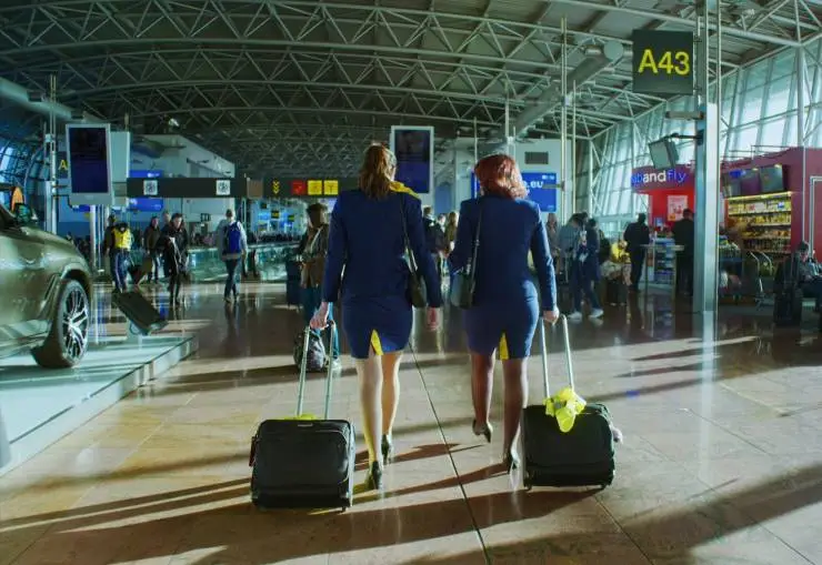 Под облаками (2021) смотреть онлайн Под облаками (2021) фильм смотреть онлайн