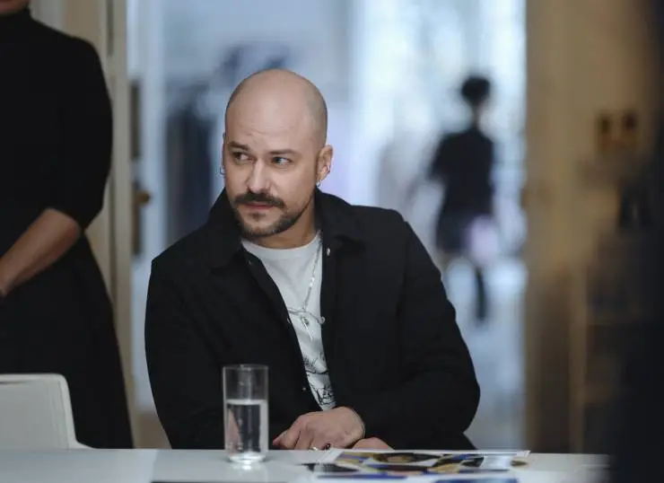 Наследник (2023) в хорошем качестве смотреть онлайн Наследник (2023) фильм в хорошем качестве смотреть онлайн