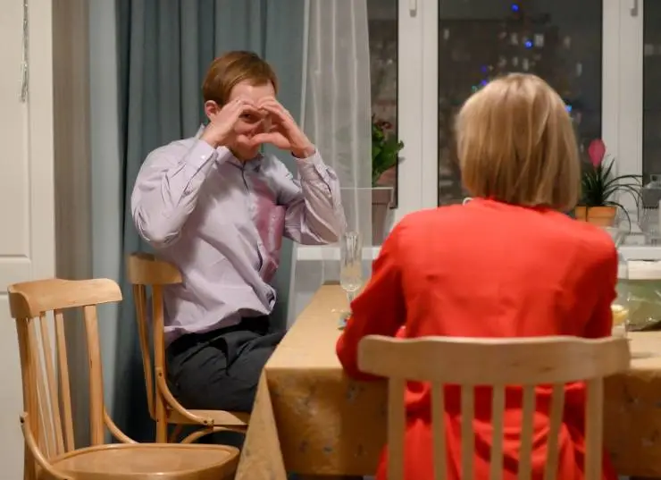 Солнечная линия (2021) смотреть онлайн Солнечная линия (2021) фильм смотреть онлайн