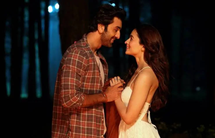 Брахмастра, часть 1: Шива (2022) смотреть онлайн бесплатно Брахмастра, часть 1: Шива (2022) фильм смотреть онлайн бесплатно