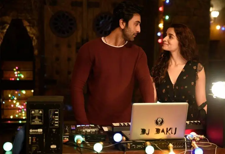 Брахмастра, часть 1: Шива (2022) в хорошем качестве смотреть онлайн Брахмастра, часть 1: Шива (2022) фильм в хорошем качестве смотреть онлайн