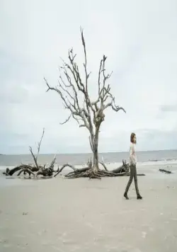 Между небом и землёй (2022) в хорошем качестве смотреть онлайн Между небом и землёй (2022) фильм в хорошем качестве смотреть онлайн