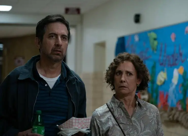 Где-то в Куинсе (2022) смотреть онлайн Где-то в Куинсе (2022) фильм смотреть онлайн