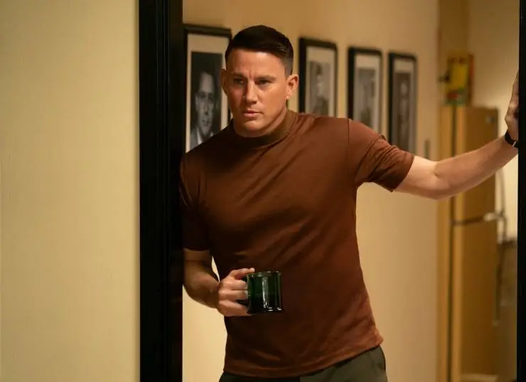 Покажи мне Луну (2024) в хорошем качестве смотреть онлайн Покажи мне Луну (2024) фильм в хорошем качестве смотреть онлайн