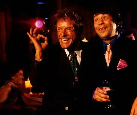 Переполох в отеле (1977) смотреть онлайн бесплатно Переполох в отеле (1977) фильм смотреть онлайн бесплатно