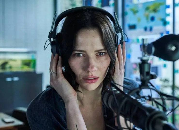 Монолит (2022) смотреть онлайн Монолит (2022) фильм смотреть онлайн