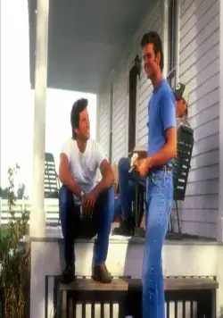 Вдали от дома (1988) смотреть онлайн Вдали от дома (1988) фильм смотреть онлайн