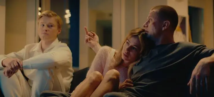 Бывший в помощь (2024) смотреть онлайн Бывший в помощь (2024) фильм смотреть онлайн