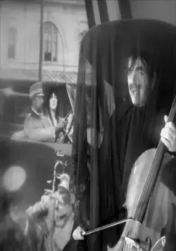 Самая грустная музыка в мире (2003) смотреть онлайн бесплатно Самая грустная музыка в мире (2003) фильм смотреть онлайн бесплатно