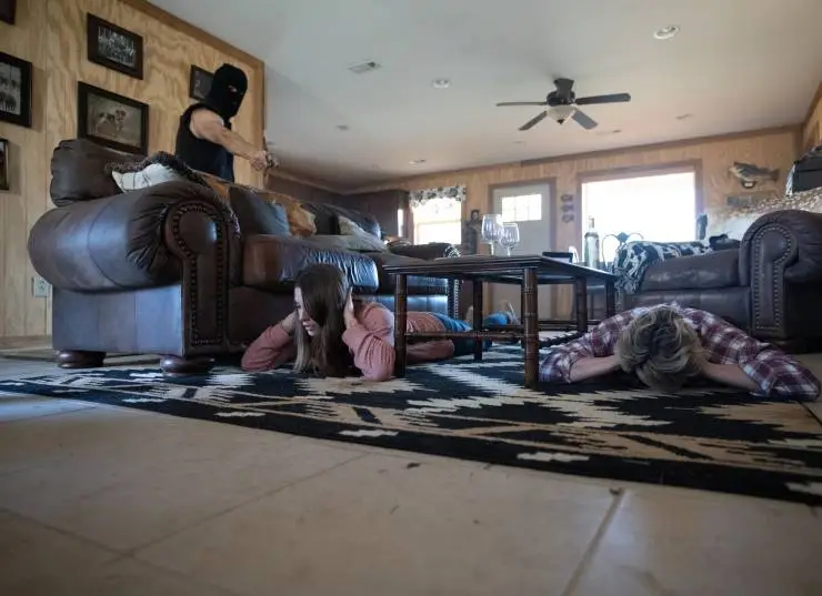 Опасный свидетель (2022) смотреть онлайн Опасный свидетель (2022) фильм смотреть онлайн