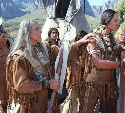 В дикой Земле (2013) смотреть онлайн В дикой Земле (2013) фильм смотреть онлайн