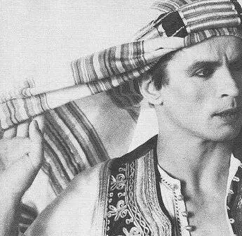 Валентино (1977) смотреть онлайн Валентино (1977) фильм смотреть онлайн