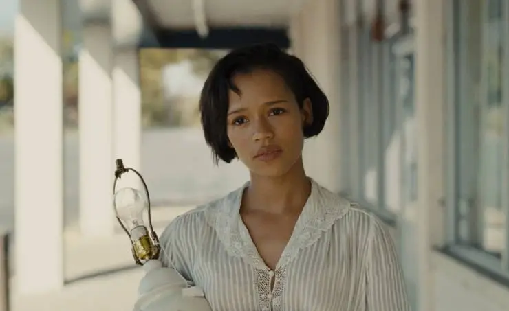 Диван для мамы (2023) в хорошем качестве смотреть онлайн Диван для мамы (2023) фильм в хорошем качестве смотреть онлайн