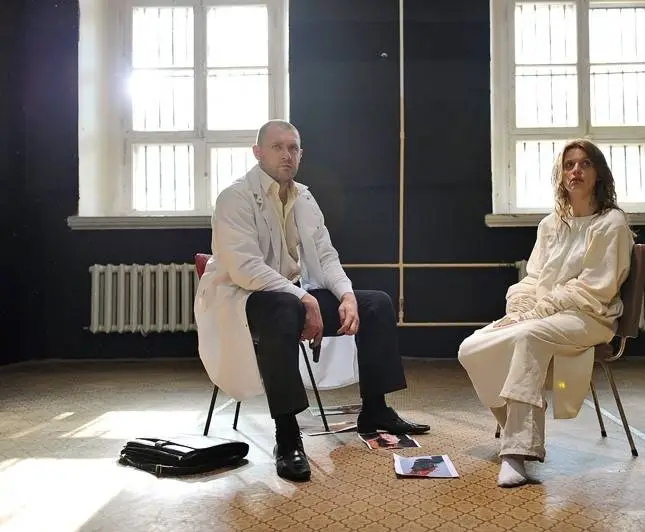 Быть или не быть (2011) смотреть онлайн бесплатно Быть или не быть (2011) фильм смотреть онлайн бесплатно