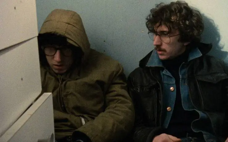 Тем временем (1983) смотреть онлайн бесплатно Тем временем (1983) фильм смотреть онлайн бесплатно