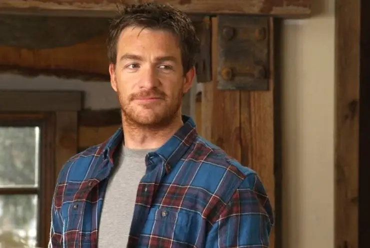 Прекрасное чудовище (2013) смотреть онлайн Прекрасное чудовище (2013) фильм смотреть онлайн