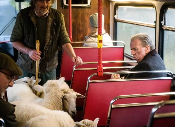 Автостопом на автобусе (2021) смотреть онлайн бесплатно Автостопом на автобусе (2021) фильм смотреть онлайн бесплатно