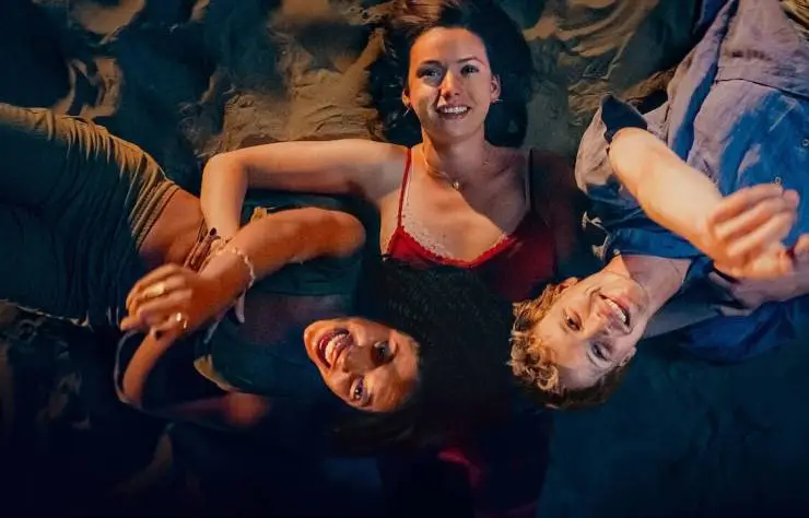 Луна, Минк и кое-кто еще (2023) смотреть онлайн Луна, Минк и кое-кто еще (2023) фильм смотреть онлайн