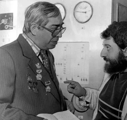 Мерзавец (1988) смотреть онлайн Мерзавец (1988) фильм смотреть онлайн