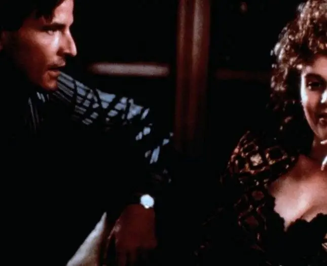 Влияние тела (1993) смотреть онлайн Влияние тела (1993) фильм смотреть онлайн