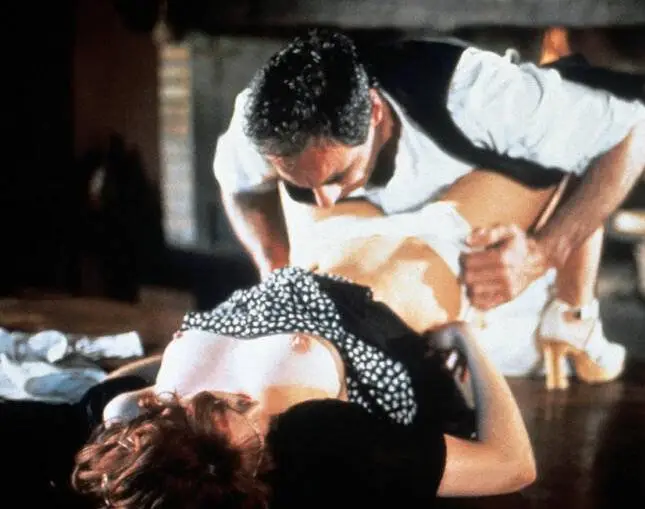 Искушение (1995) в хорошем качестве смотреть онлайн Искушение (1995) фильм в хорошем качестве смотреть онлайн