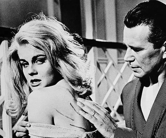 Кошечка с хлыстом (1964) смотреть онлайн Кошечка с хлыстом (1964) фильм смотреть онлайн