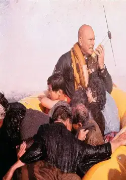 Полет из Асии (1964) смотреть онлайн Полет из Асии (1964) фильм смотреть онлайн