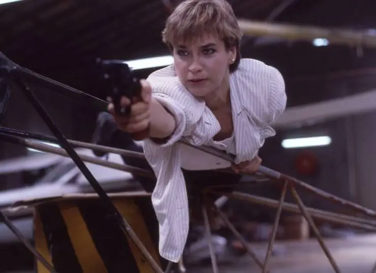 Над законом 2: Ярость блондинки (1989) смотреть онлайн Над законом 2: Ярость блондинки (1989) фильм смотреть онлайн