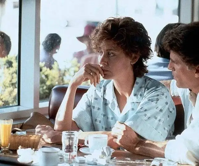 Только между друзьями (1986) в хорошем качестве смотреть онлайн Только между друзьями (1986) фильм в хорошем качестве смотреть онлайн