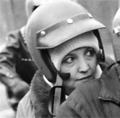 Чаша терпения (1989) смотреть онлайн Чаша терпения (1989) фильм смотреть онлайн