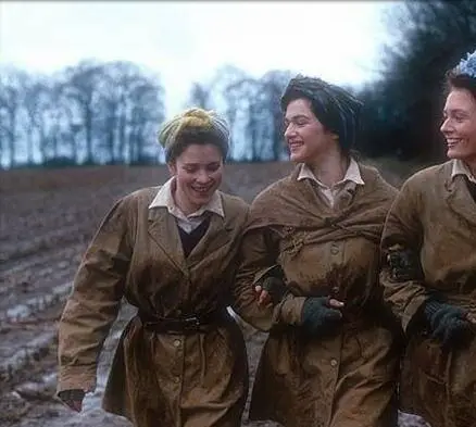 Три англичанки за городом (1998) в хорошем качестве смотреть онлайн Три англичанки за городом (1998) фильм в хорошем качестве смотреть онлайн