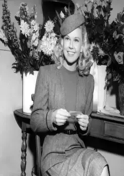 Роман в открытом море (1948) в хорошем качестве смотреть онлайн Роман в открытом море (1948) фильм в хорошем качестве смотреть онлайн