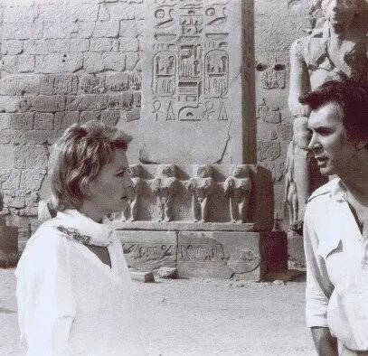 Сфинкс (1980) смотреть онлайн Сфинкс (1980) фильм смотреть онлайн