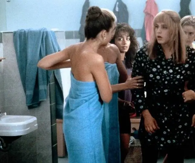 Все что угодно ради любви (1993) смотреть онлайн бесплатно Все что угодно ради любви (1993) фильм смотреть онлайн бесплатно