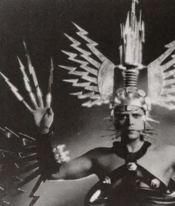 Мадам Сатана (1930) смотреть онлайн бесплатно Мадам Сатана (1930) фильм смотреть онлайн бесплатно