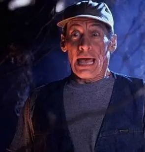 Испуганный глупец Эрнест (1991) смотреть онлайн Испуганный глупец Эрнест (1991) фильм смотреть онлайн