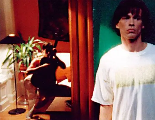 Эскорт (1996) в хорошем качестве смотреть онлайн Эскорт (1996) фильм в хорошем качестве смотреть онлайн