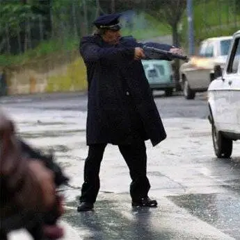 Площадь пяти лун (2003) в хорошем качестве смотреть онлайн Площадь пяти лун (2003) фильм в хорошем качестве смотреть онлайн